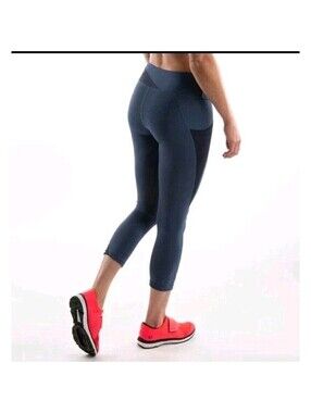 Pearl Izumi Women's Large Wander Crop Cycle Tights Dusty Blue Never Worn